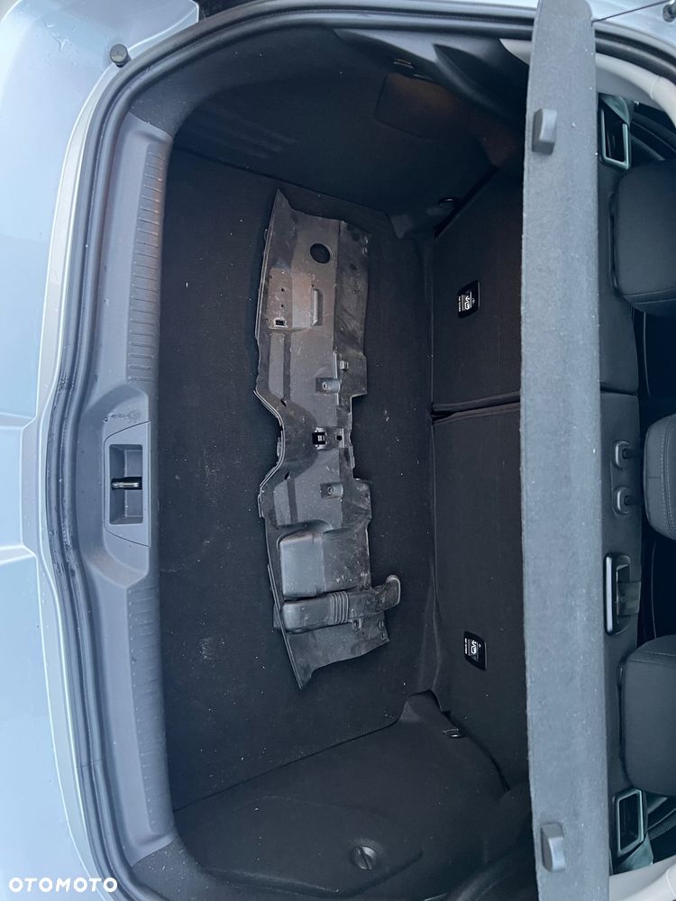 Renault Megane - 25