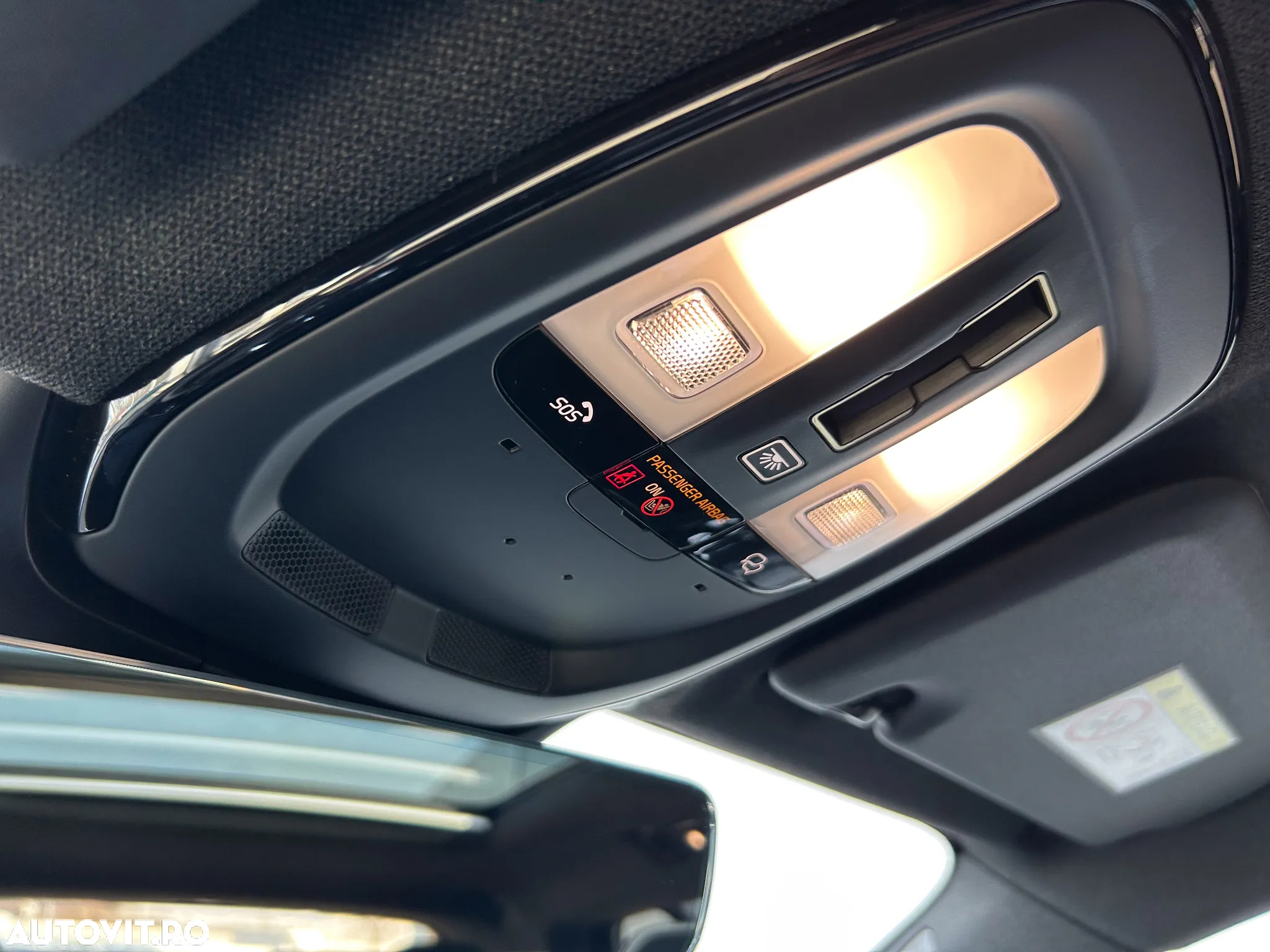 Volvo XC 40 Recharge Twin Motor AWD Ultimate - 34