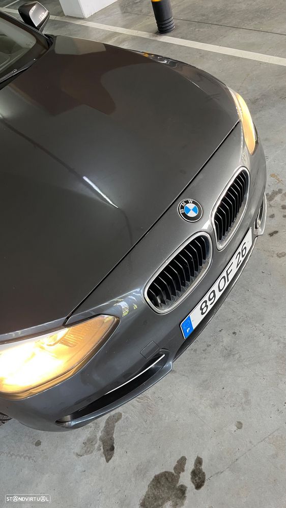 BMW 116 d EDynamics Line Sport - 2