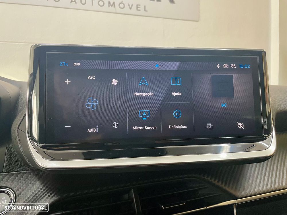 Peugeot 2008 Hybrid 136 e-DSC Allure - 28