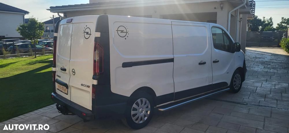 Opel Vivaro - 7