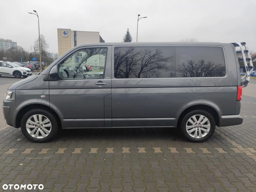 Volkswagen Multivan - 1