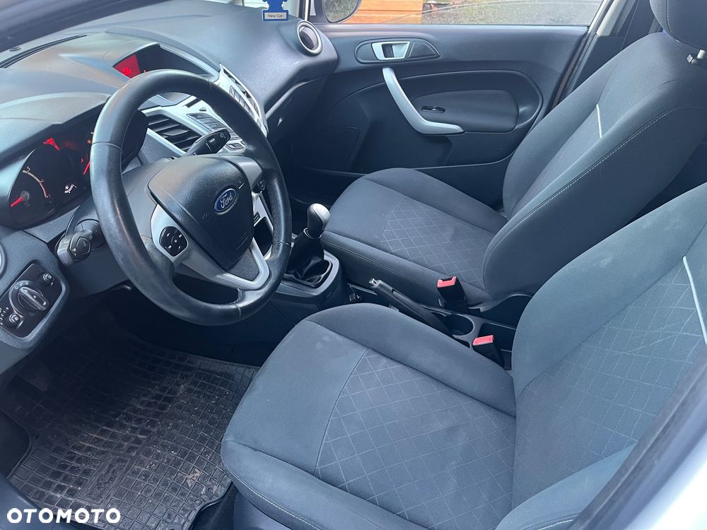 Ford Fiesta 1.4 Champions Edition - 9