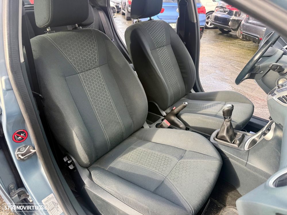 Ford Fiesta 1.6 TDCI Titanium - 26