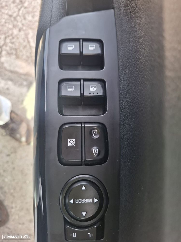 Kia Picanto 1.0 CVVT Urban - 44