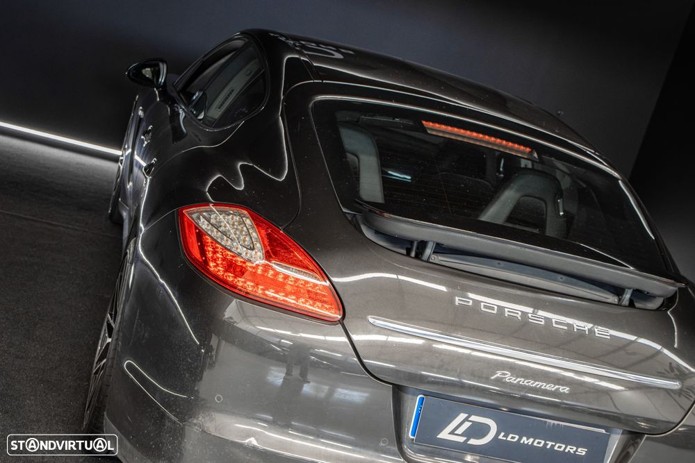 Porsche Panamera 3.0 V6 - 5