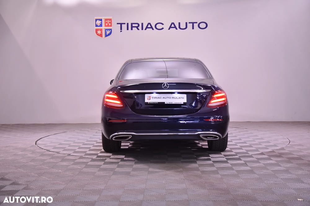 Mercedes-Benz E 450 4Matic 9G-TRONIC - 4