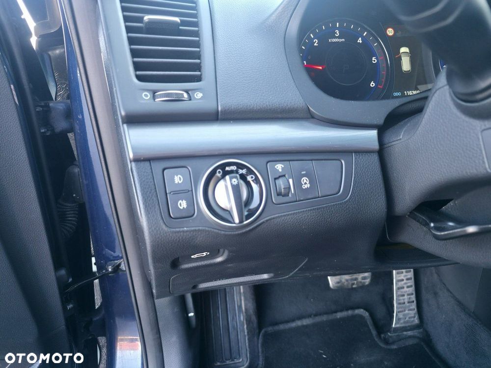 Hyundai i40 - 30