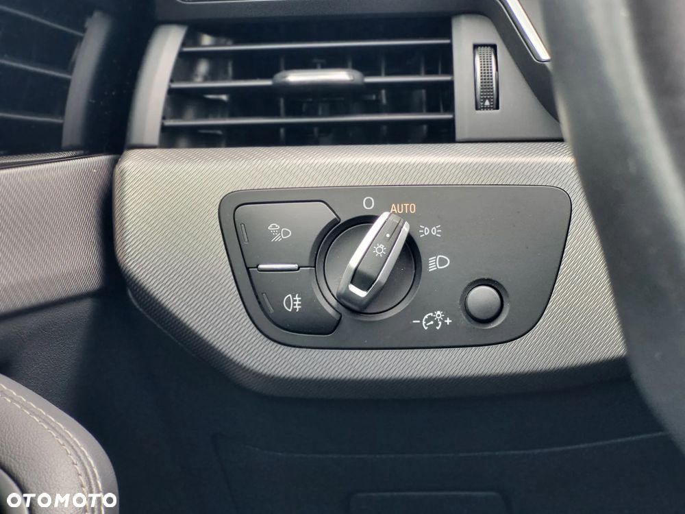 Audi A4 Allroad 45 TFSI Quattro S tronic - 23