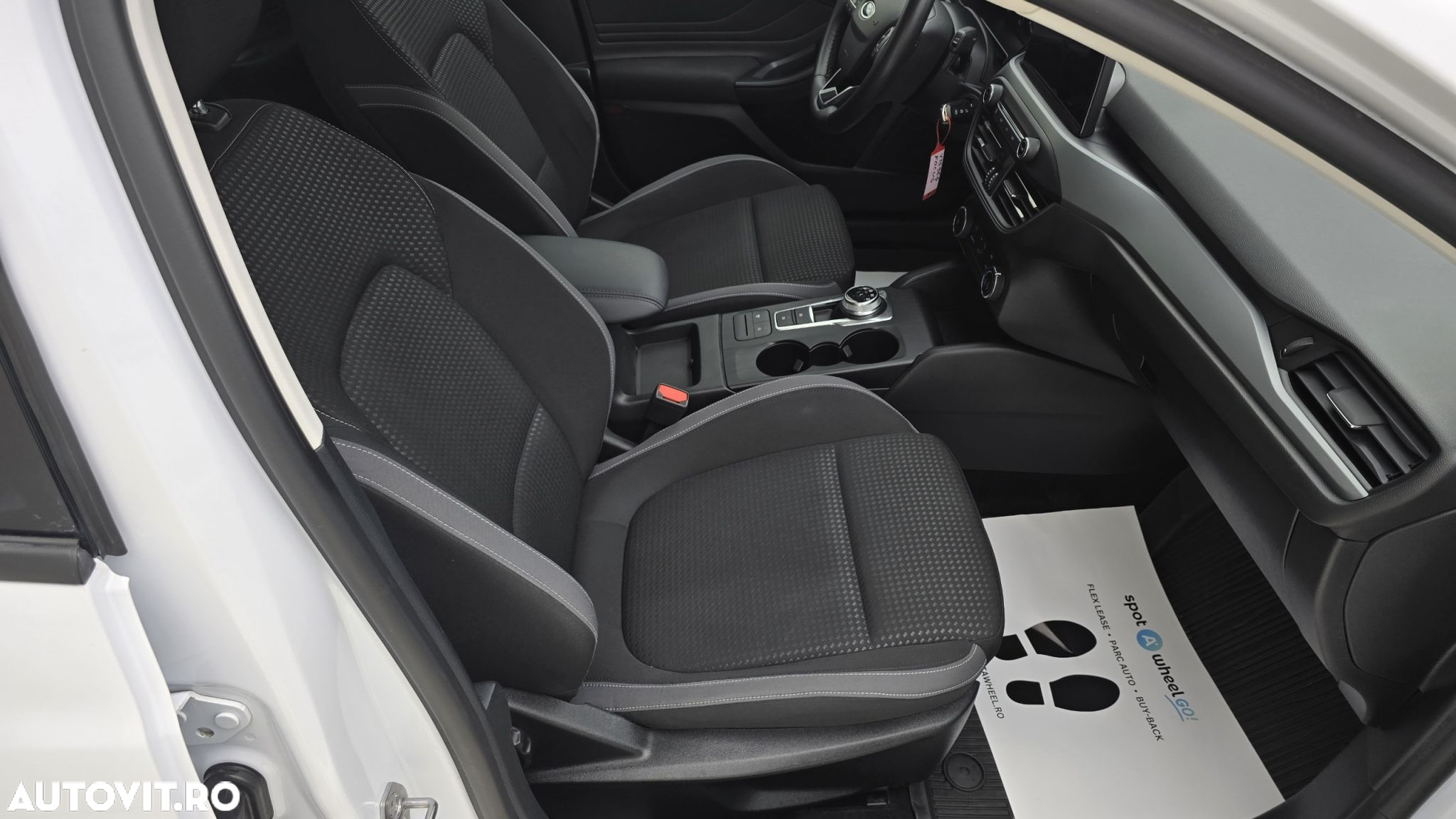 Ford Focus 1.5 EcoBlue Active - 19