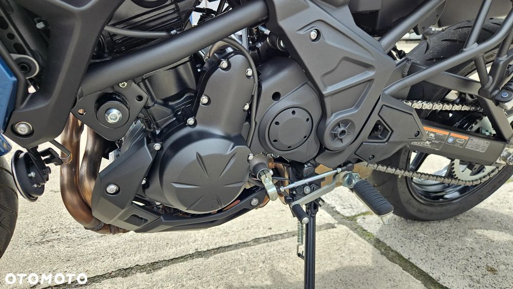 Kawasaki Versys 650 - 16
