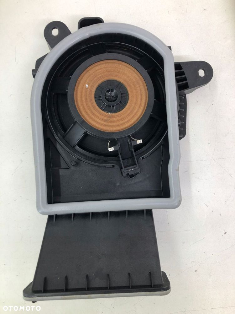 BMW U06 U10 U11 GŁOŚNIK SUBWOOFER LEWY 5A052F7 - 1