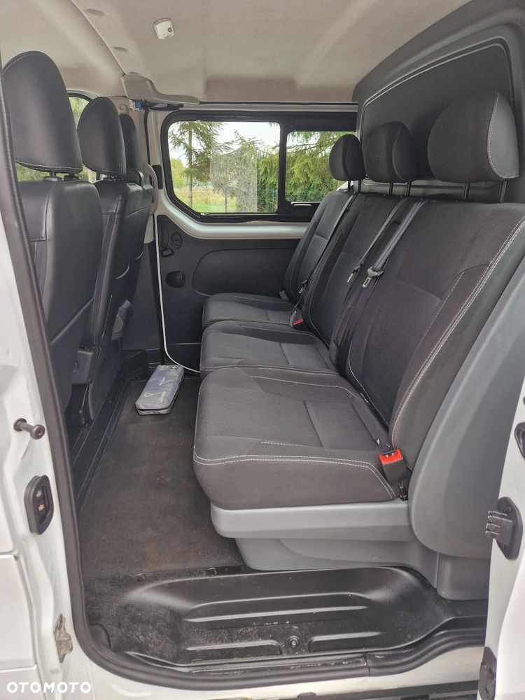 Renault Trafic - 13