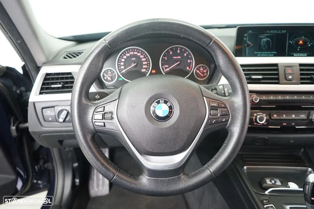 BMW 318 d Aut. Advantage - 21
