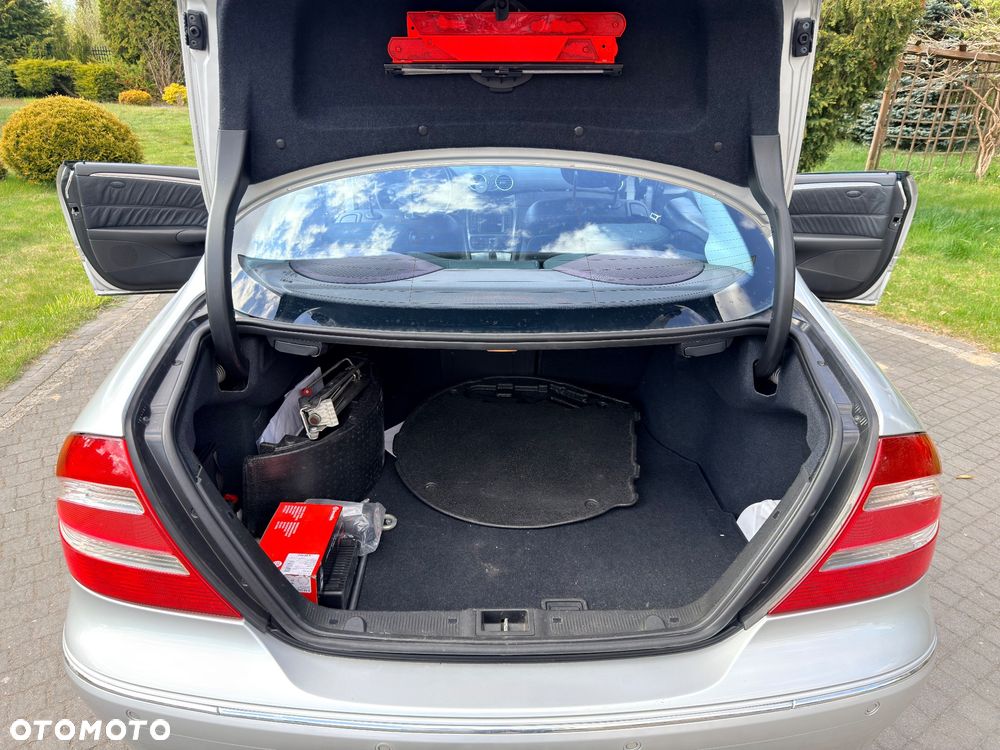 Mercedes-Benz CLK 320 - 14