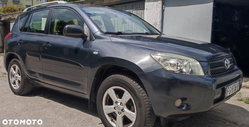 Toyota RAV4 2.2 D-4D Prestige - 1