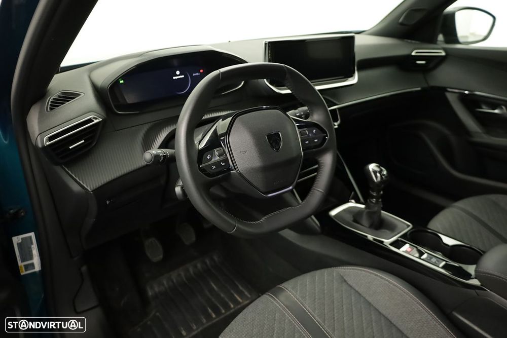 Peugeot 2008 1.2 PureTech Allure - 7
