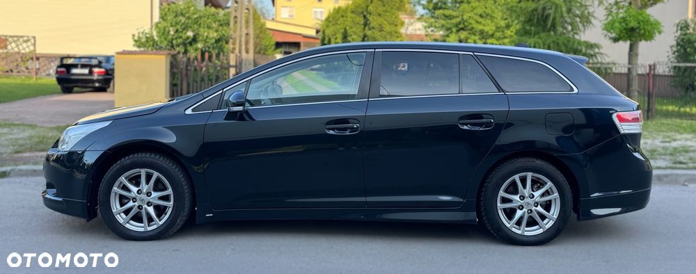 Toyota Avensis Touring Sports 1.8 Multidrive S Executive - 8