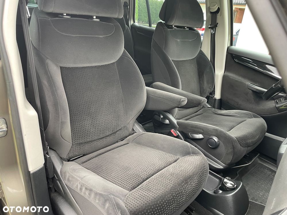 Citroën C4 Grand Picasso 2.0 HDi FAP 7-Sitzer ESG6 Exclusive - 30