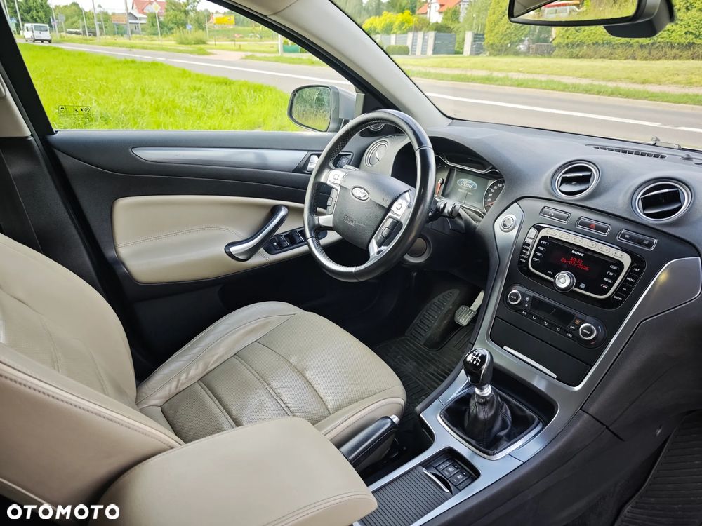 Ford Mondeo 2.2 TDCi Titanium - 8
