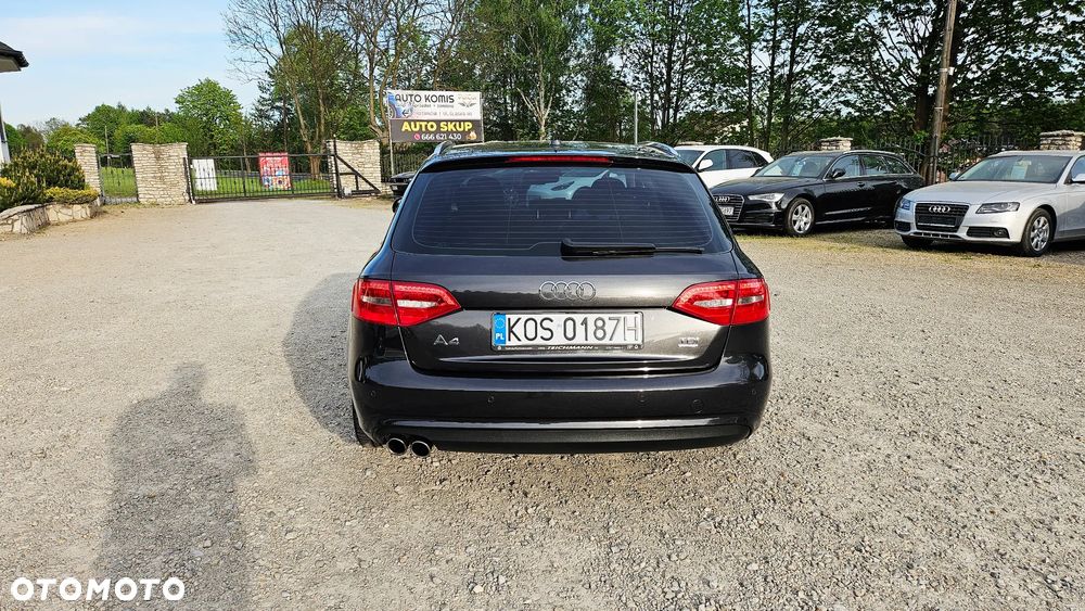 Audi A4 Avant 2.0 TDI Quattro - 15