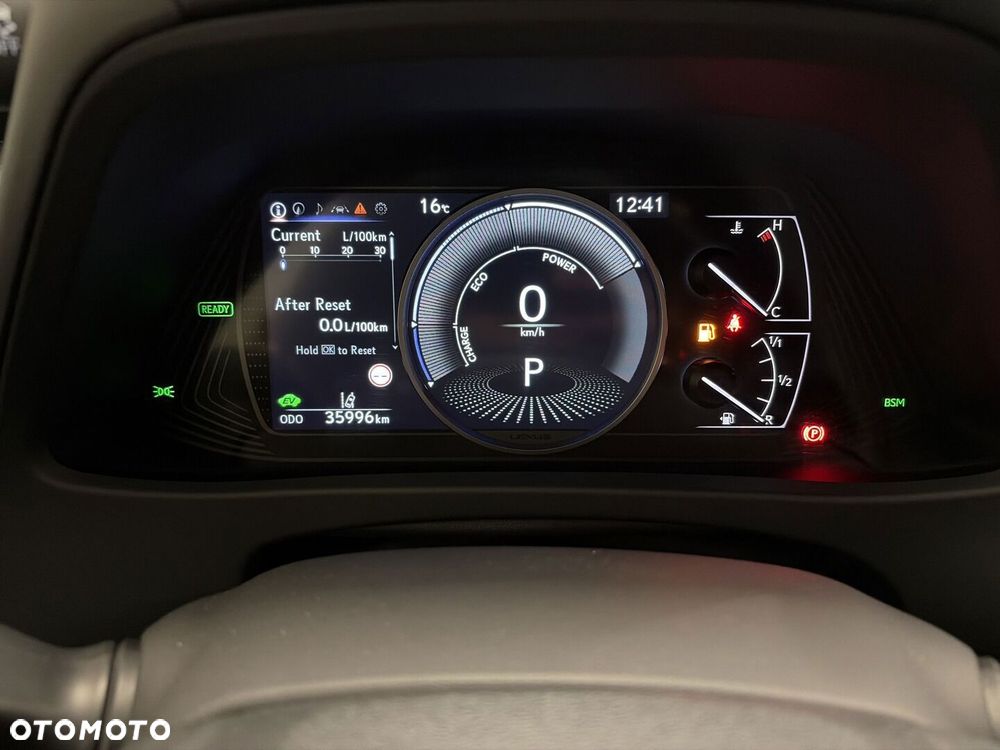 Lexus UX 250h GPF Business 2WD - 23