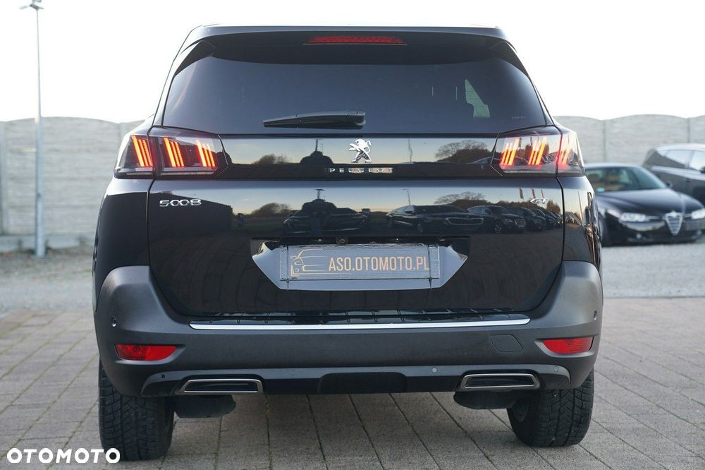 Peugeot 5008 - 10