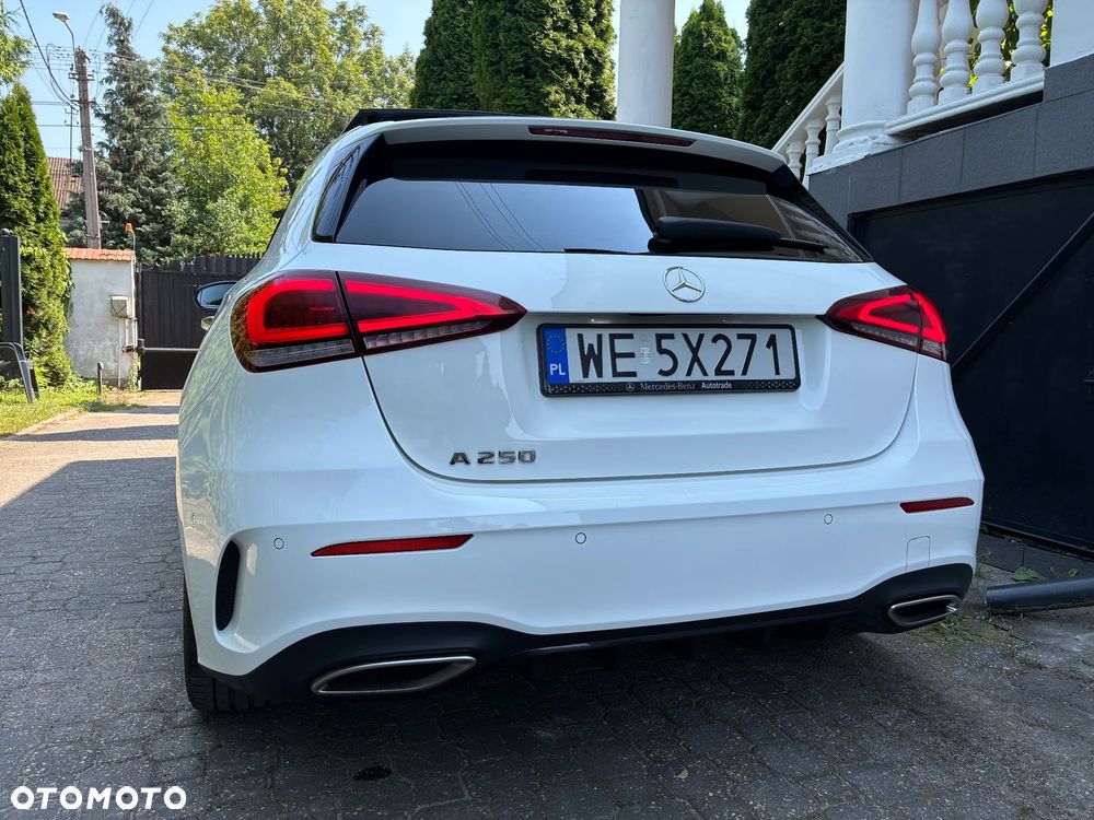 Mercedes-Benz Klasa A 250 AMG Line 7G-DCT - 17
