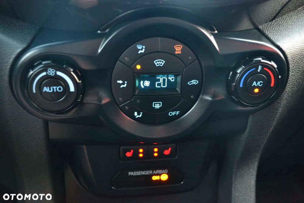 Ford EcoSport 1.0 EcoBoost TITANIUM X - 12