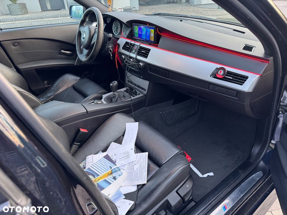 BMW Seria 5 520d - 12
