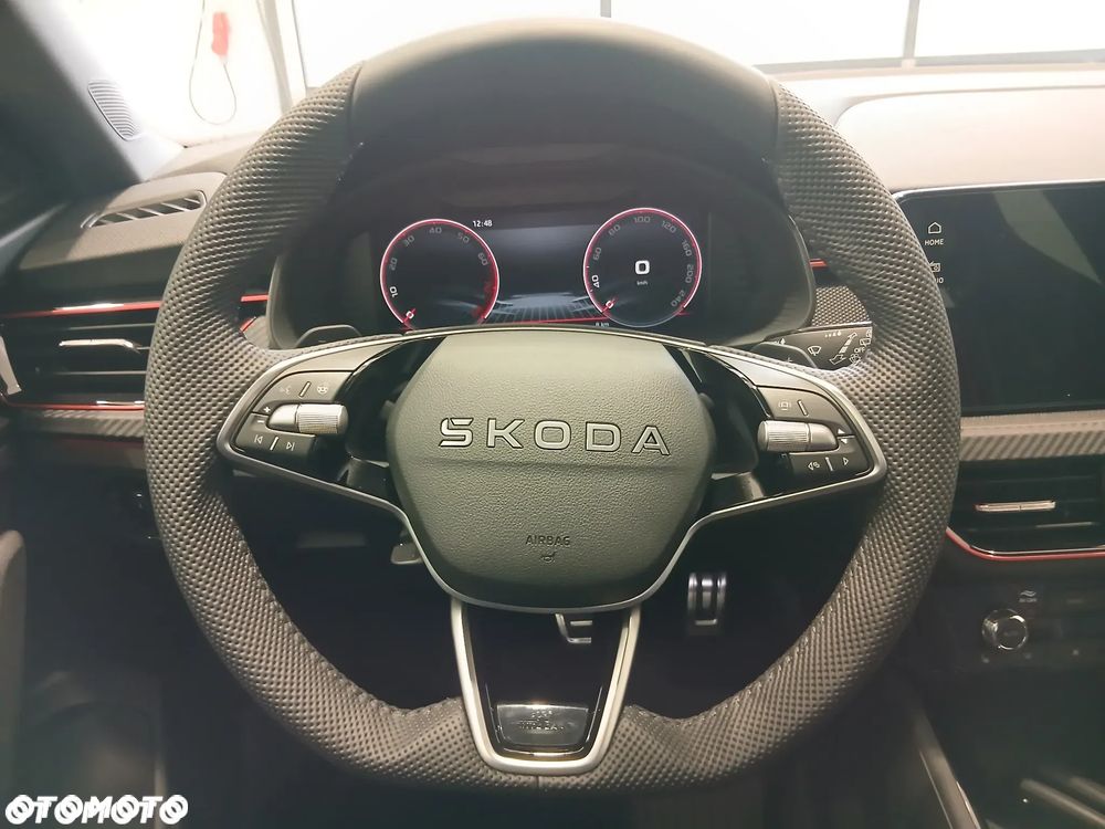 Skoda Kamiq 1.5 TSI Monte Carlo DSG - 11