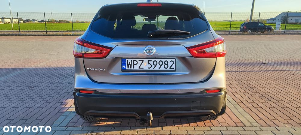 Nissan Qashqai 1.2 DIG-T N-Vision - 31