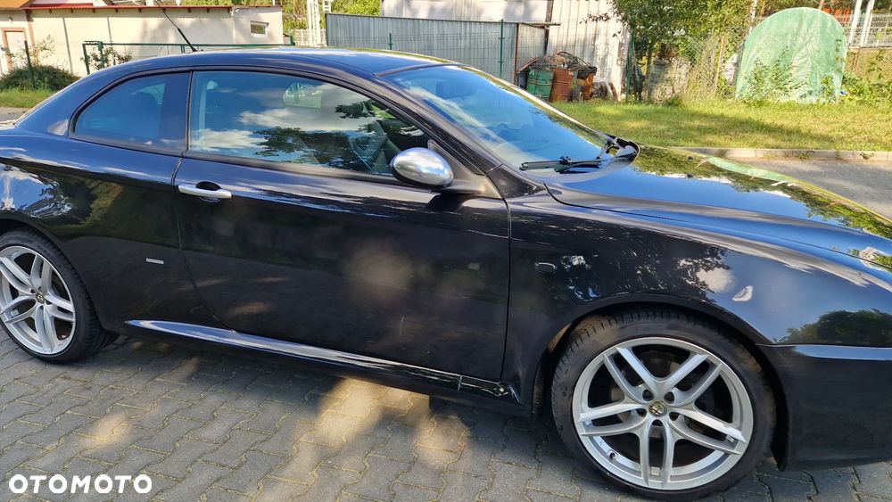Alfa Romeo GT 1.9JTD 16V Black Line - 13