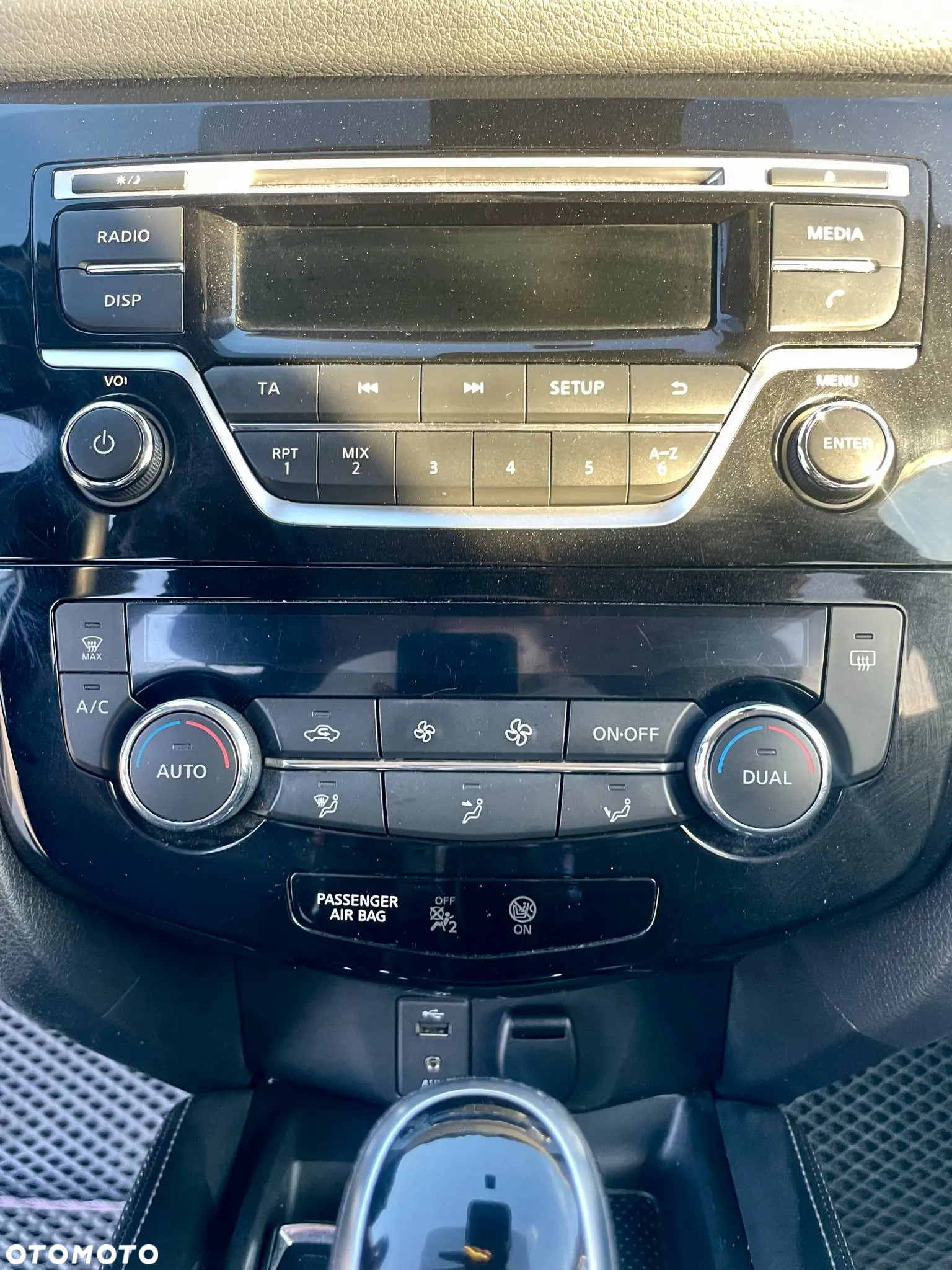 Nissan X-Trail 1.3 DIG-T N-Connecta 2WD DCT - 6