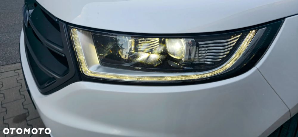 Ford Edge 2.0 TDCi Bi-Turbo 4x4 ST-LINE - 11