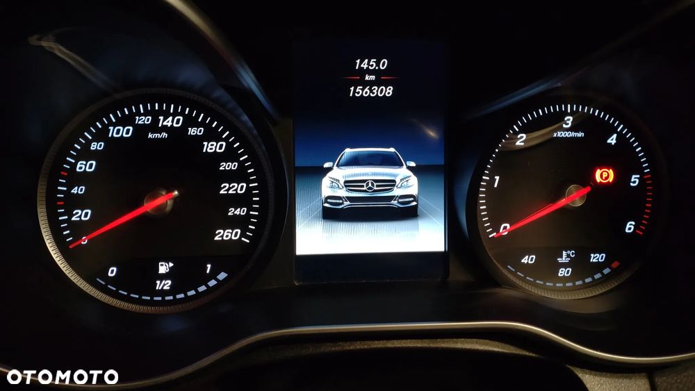 Mercedes-Benz Klasa C 220 (BlueTEC) d 7G-TRONIC - 13