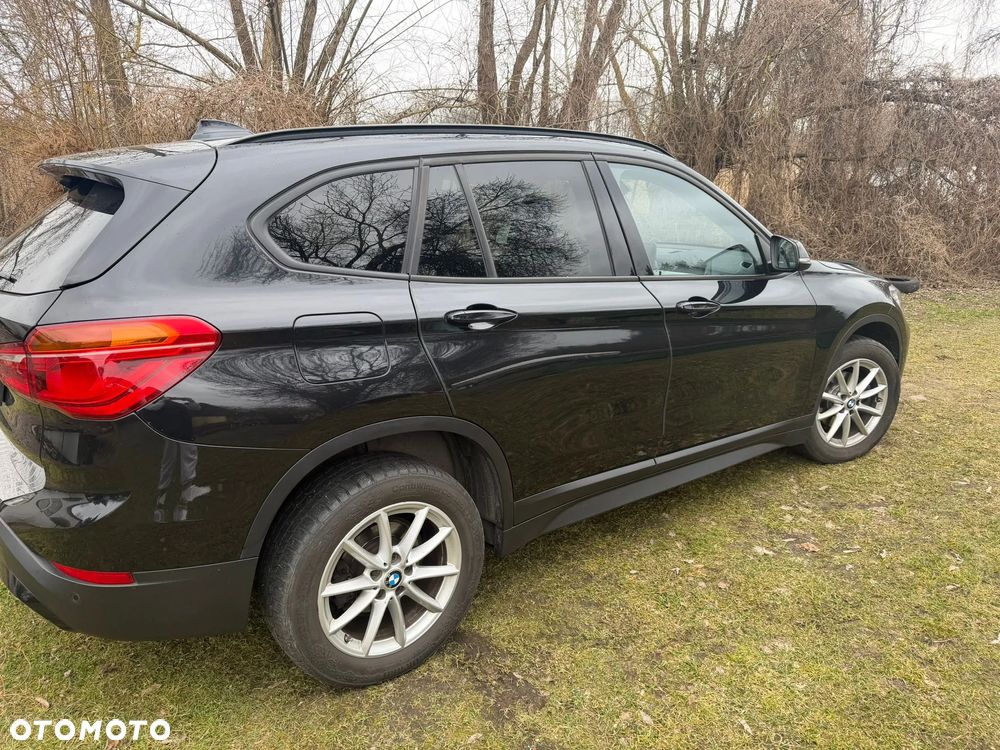 BMW X1 sDrive16d - 5