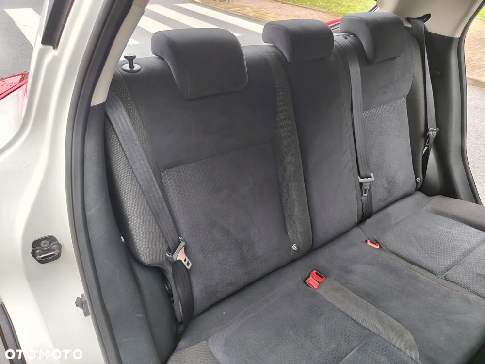 Nissan Juke 1.6 Start/Stop Tekna - 18