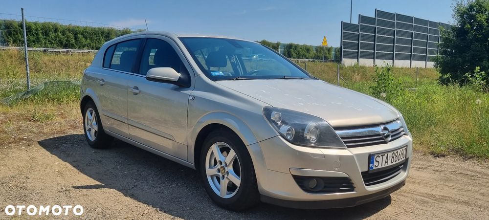 Opel Astra 1.8 Sport - 4