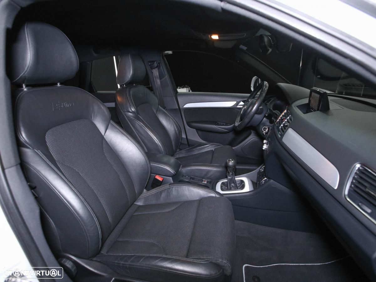 Audi Q3 2.0 TDI S-line - 9