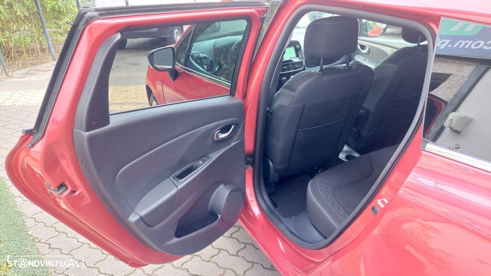 Renault Clio Sport Tourer 1.5 dCi Limited EDition - 12