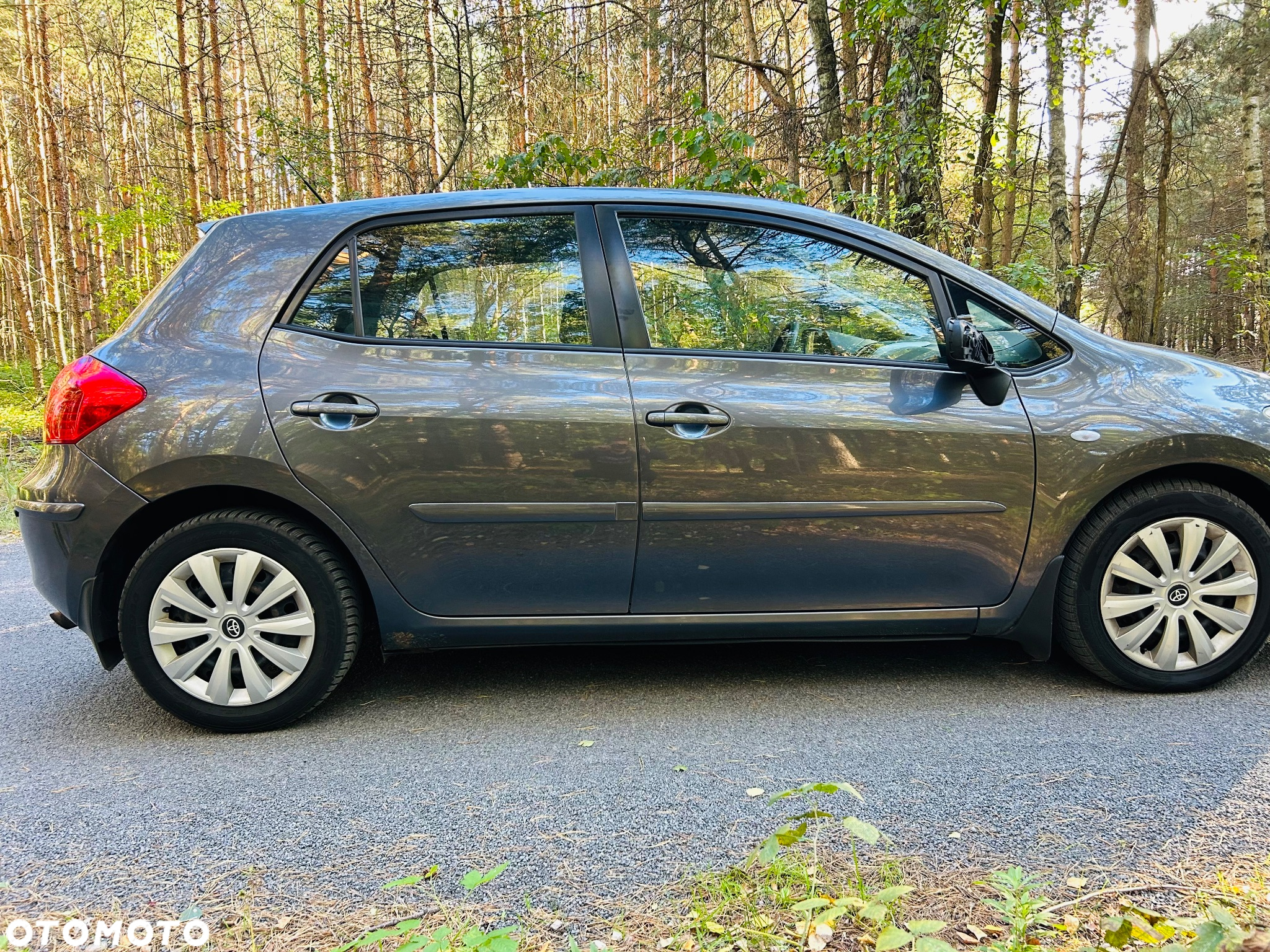 Toyota Auris 2.0 D-4D - 3