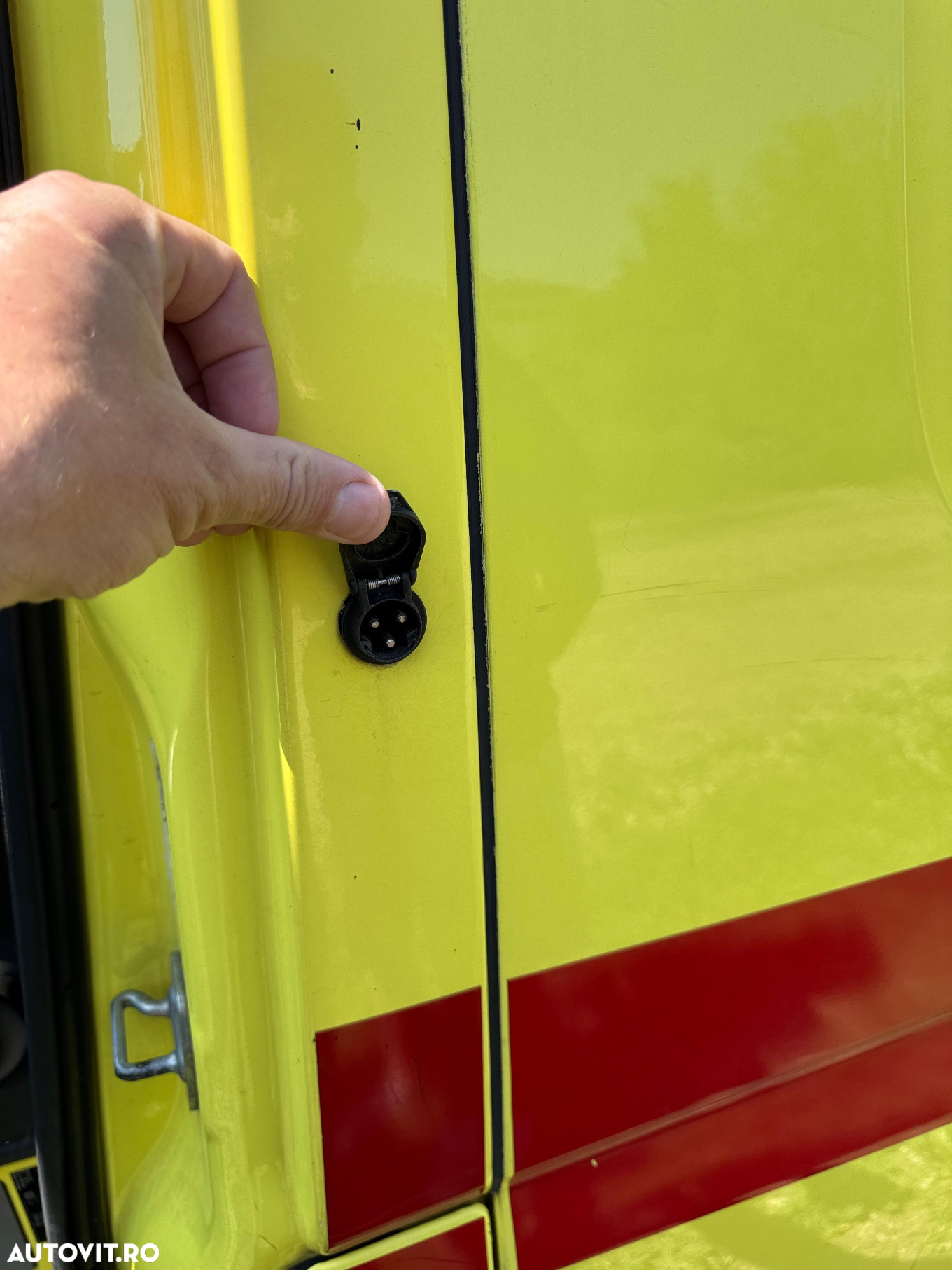 Mercedes-Benz Sprinter - 25