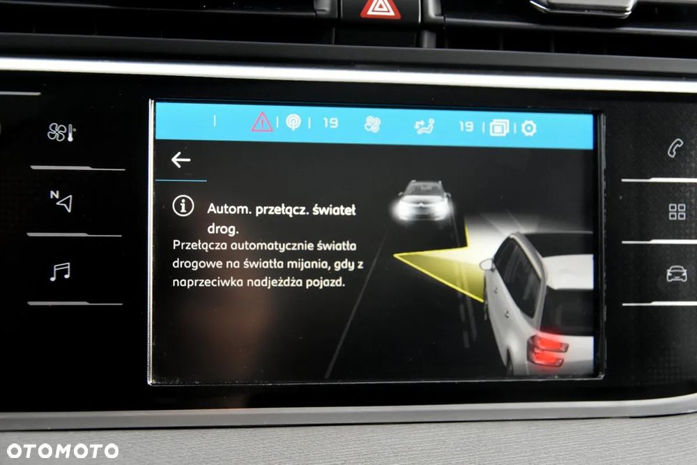 Citroën C4 Grand Picasso BlueHDi 150 EAT6 SHINE - 33