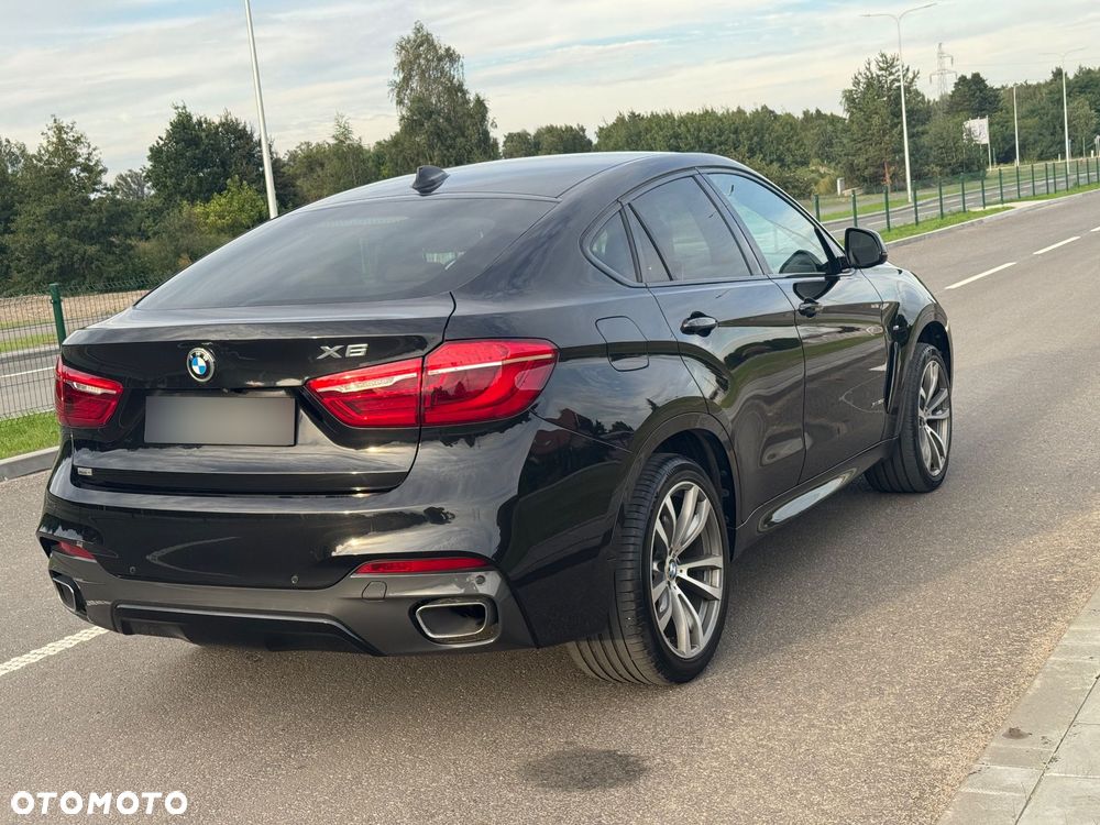 BMW X6 xDrive30d - 18