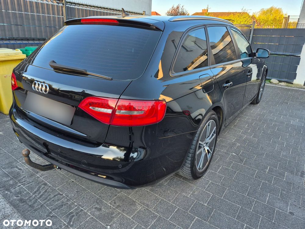 Audi A4 Avant 2.0 TDI - 7