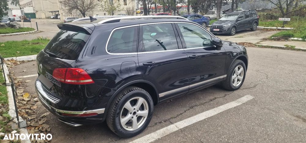 Volkswagen Touareg 3.0 V6 TDI SCR Blue Motion DPF Automatik Executive Edition - 4