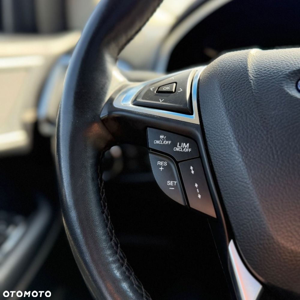 Ford Edge - 27