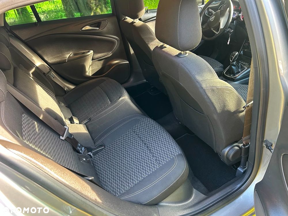 Opel Astra 1.6 D (CDTI) Selection - 7
