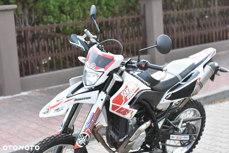 Yamaha WR - 25